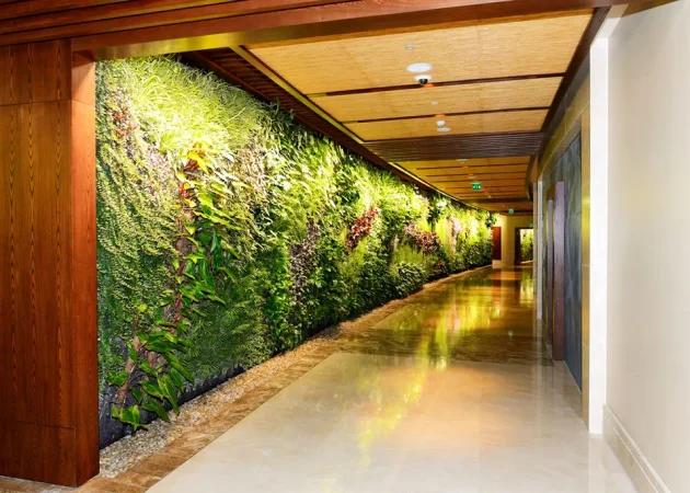 Custom-Faux-Green-Wall-in-Hotel